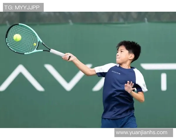 广州网球队阵地战体系的战术解析与实践探讨